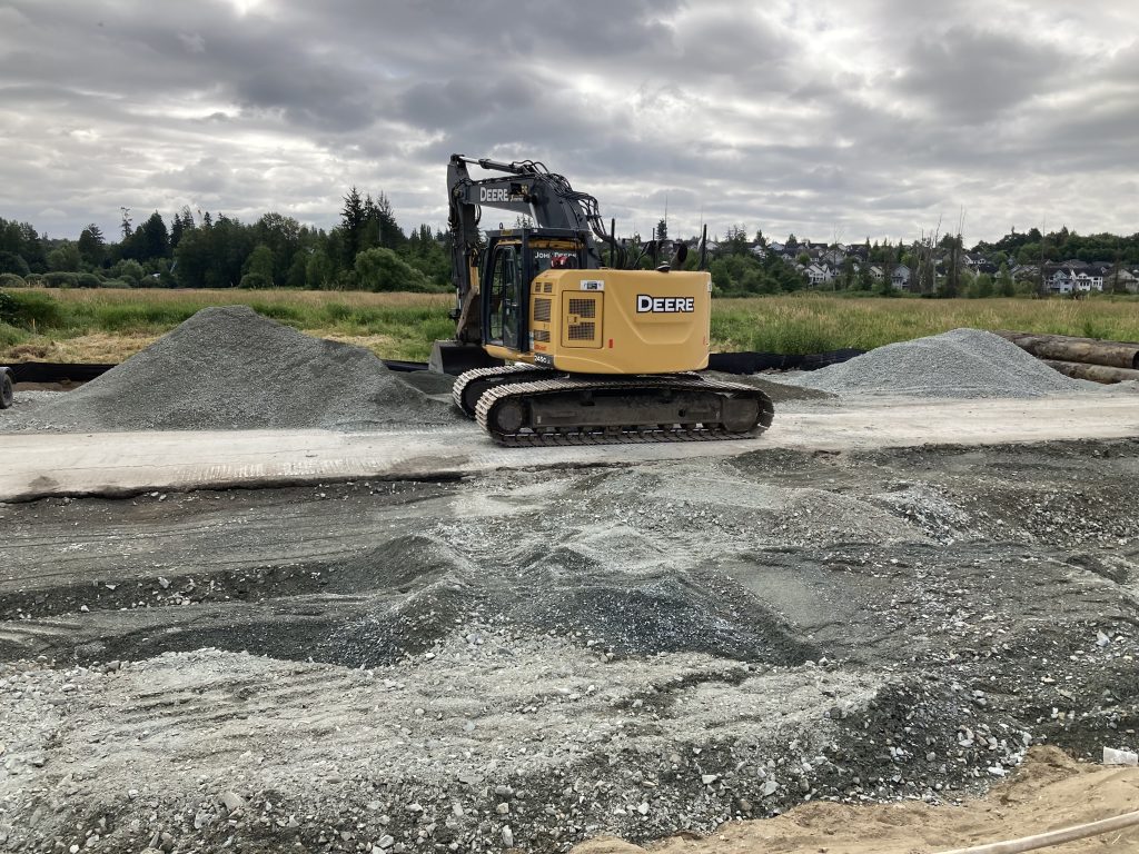 An image of machinery at the South of Fraser Maintenance and Storage Facility (SFMSF) project site.